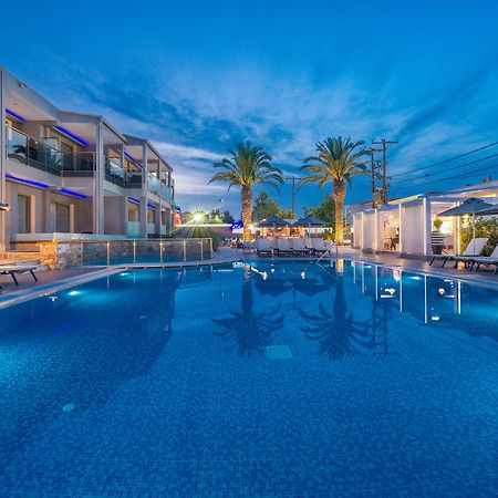 Dionysos Hotel & Suites Hanioti Eksteriør billede