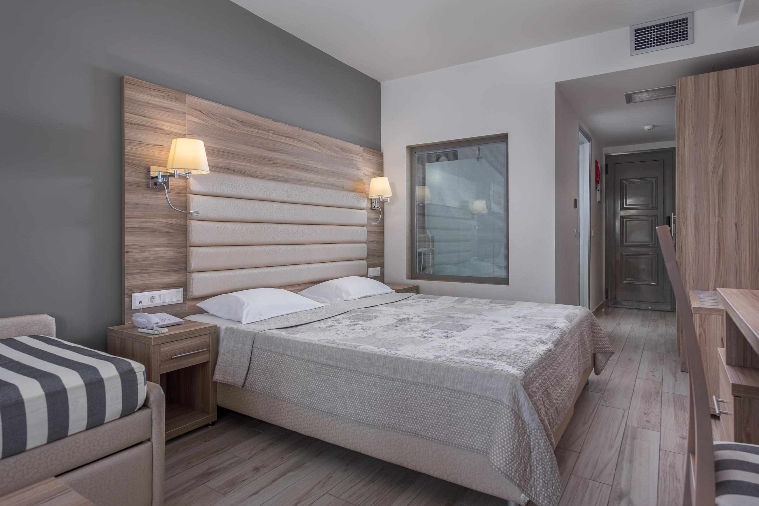 Dionysos Hotel & Suites Hanioti Eksteriør billede