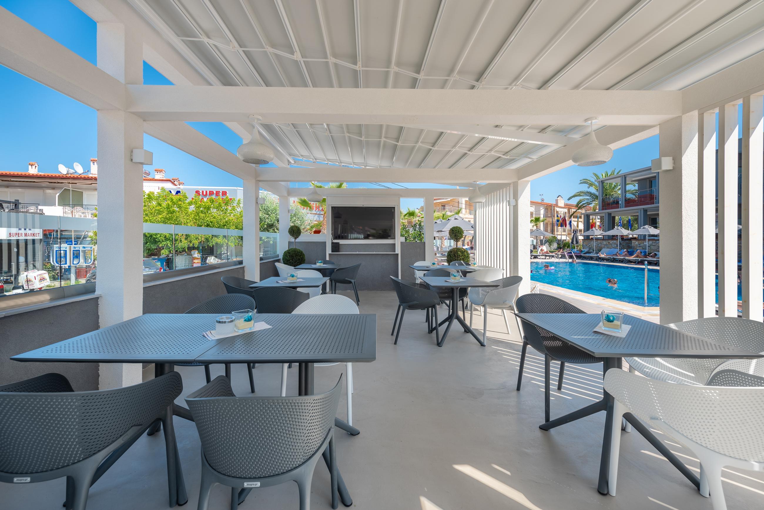 Dionysos Hotel & Suites Hanioti Eksteriør billede