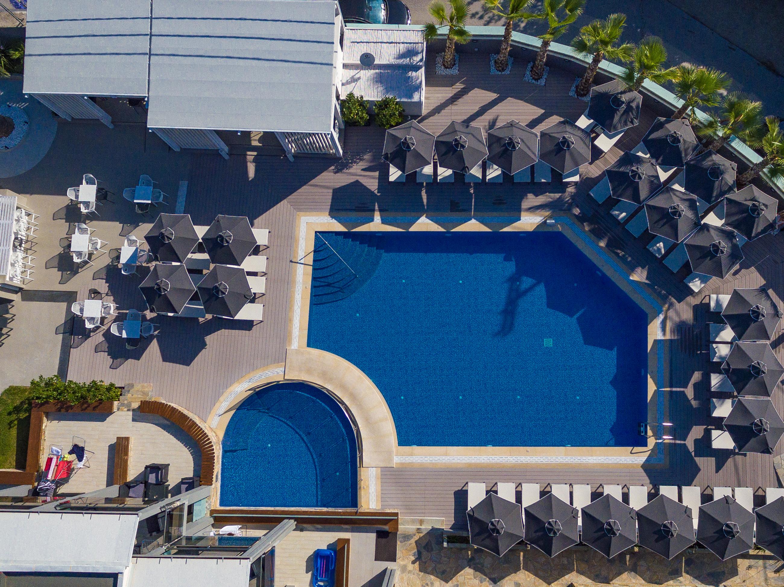 Dionysos Hotel & Suites Hanioti Eksteriør billede